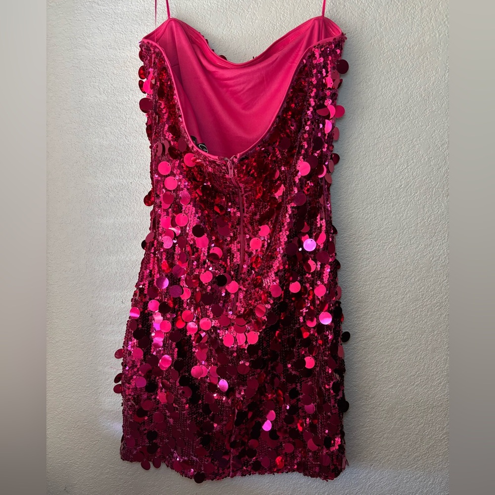 Windsor Y2K Style Vibrant Pink Sequin Strapless Mini Dress New! - Picture 5 of 16